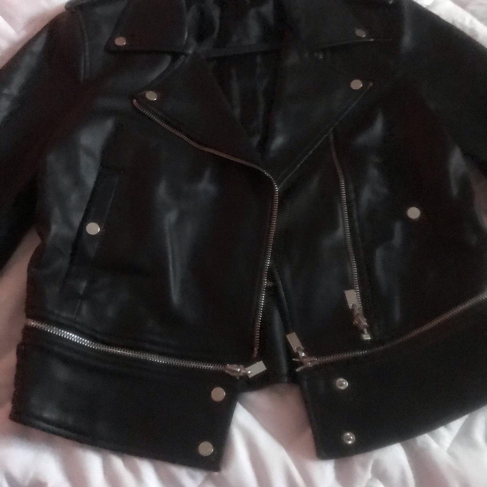 Zara women’s leather jacket